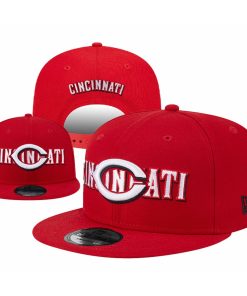 Cincinnati Reds Adjustable Hat